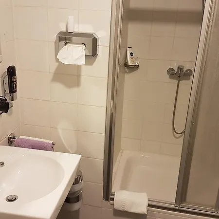 Ξενοδοχείο Alte Schmiede 3*